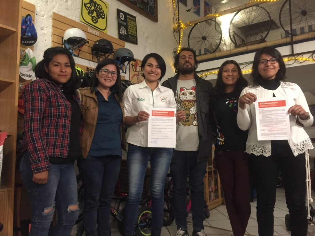Arequipa: la candidata Karla Dueñas Laura asume los 7 Compromisos 